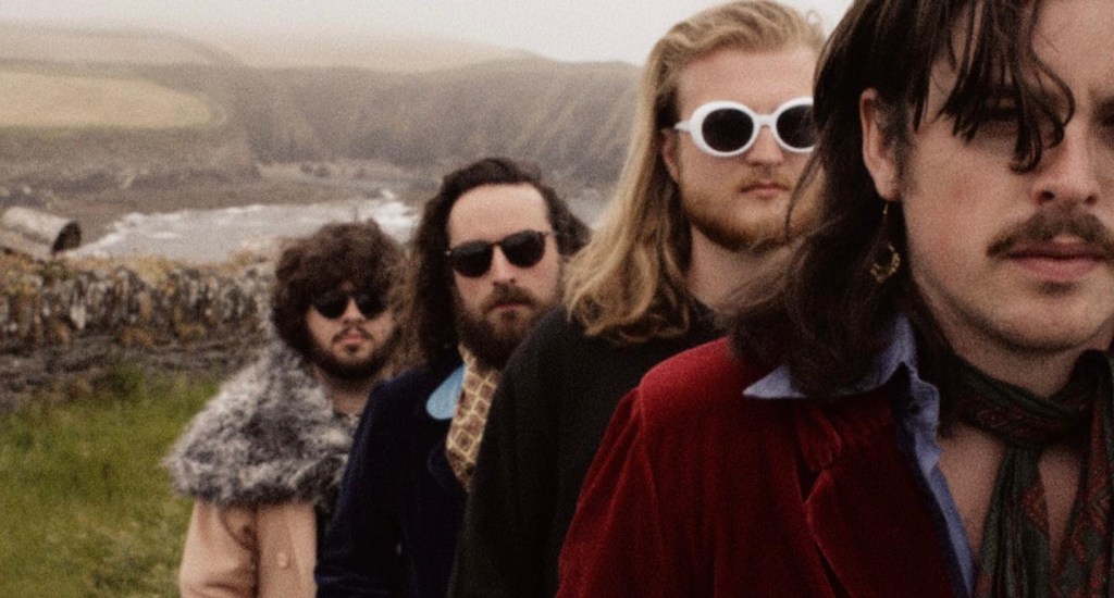 The Fynches Capture Moments of Revelation and Transformation in Single “Glow”